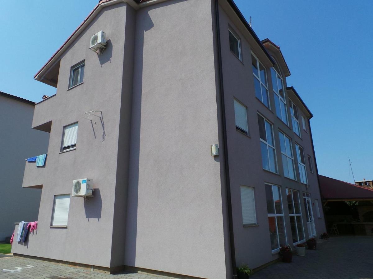 Apartments In Peroj/Istrien 34288 외부 사진